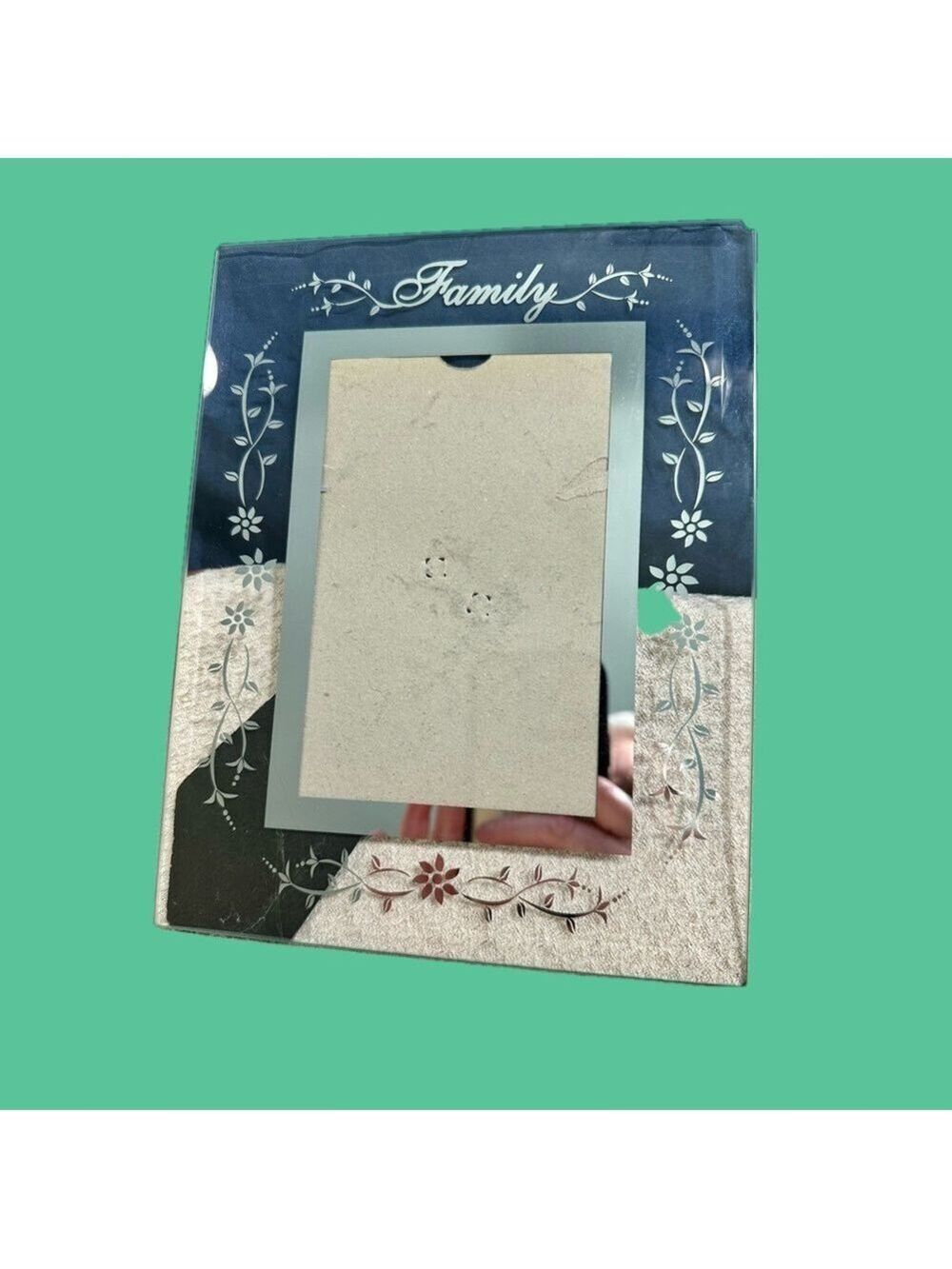 Davco Silver Ltd Clear Glass Beviled edge frame with ‘Family’ in Script on top